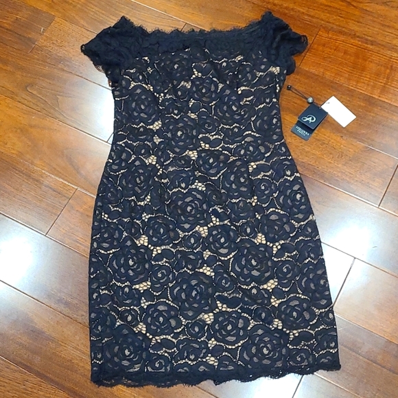 Brand new dress - Picture 1 of 3